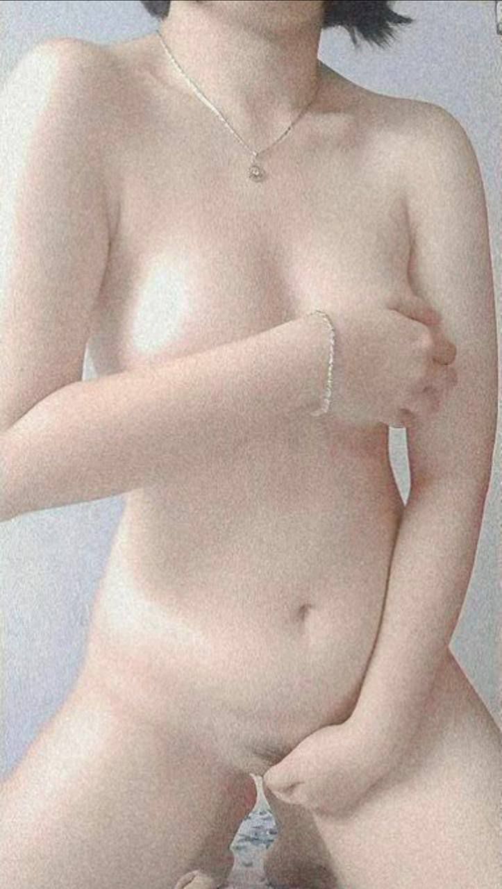 Nữ phóng viên xịnh đẹp bị bắt cóc khi đang tìm hiểu về một người vô gia cư